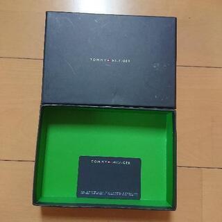 難あり！中古！！財布 紫 トミーヒルフィガー TOMMY HILFIGERの画像