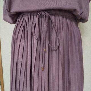 ジャンバースカート？の画像