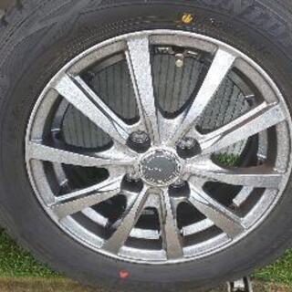 スタッドレスタイヤ&ホイール 175/65/R14の画像