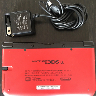 ニンテンドー3DS LLの画像