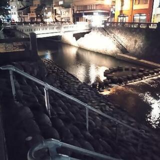 今日、めがね橋で「路飲み」します。来れる人来てください - その他