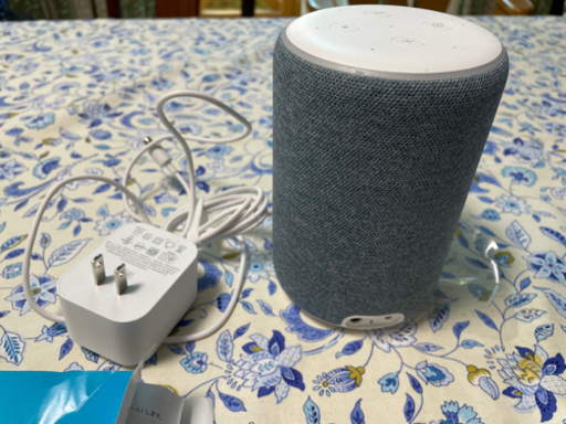 【美品】スマートスピーカー Amazon Echo with Alexa 第3世代 (チャコール) [R9P2A5]