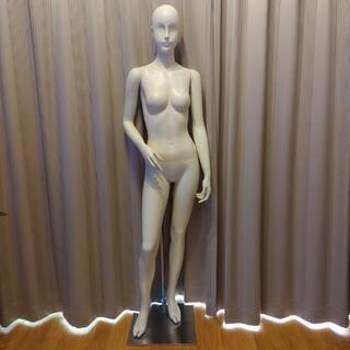 【決まりました】⑨綺麗、激安！顔シルエットあり　メンズ　レディー...
