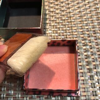 ＃005　【Benefit CORAListaチーク】ベネフィットの画像