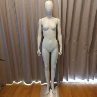 ⑪激安！綺麗なメンズ、レディース　マネキン