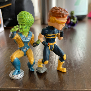 MARVEL ミニフィギュアセット　の画像
