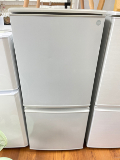 送料・設置込み　冷蔵庫　137L SHARP 2013年
