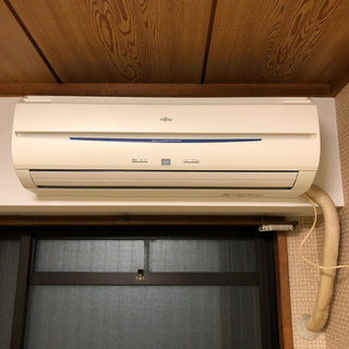 無料♪ 富士通6畳用ルームエアコン ♫
