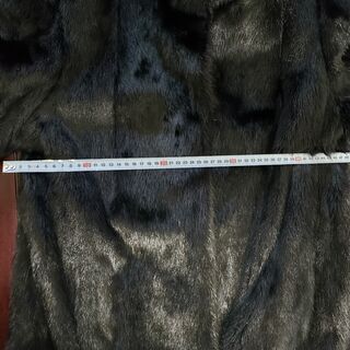 夏季大バーゲン　ブラック　ミンク　ハーフコートの画像