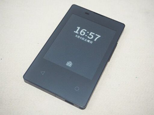 【苫小牧バナナ】京セラ KY-01L SIMフリー docomo カードケータイ 厚さ約5.3㎜ 約2.8インチ コンパクトサイズ 軽量 本体のみ 動作品♪