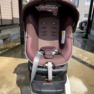 コンビ　チャイルドシート　ラクティアターンシリーズ　シートベルト...