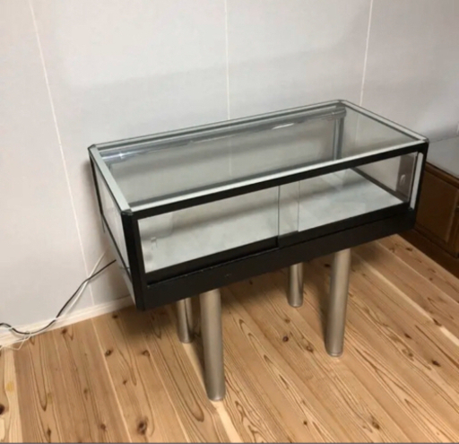ガラスショーケース 陳列ケース