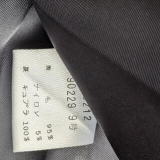 ②レディース冬物　黒コート　重厚感あります。黒の画像