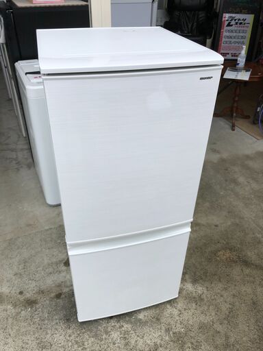 【動作保証60日間あり】SHARP 2018年 SJ-D14D 137L 2ドア冷凍冷蔵庫【管理KRR324】