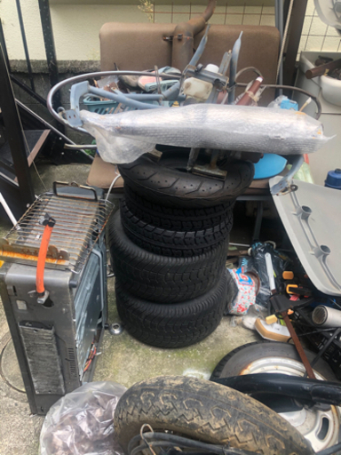 キャノピー　リアタイヤ　早めのお取引、お値下げします！