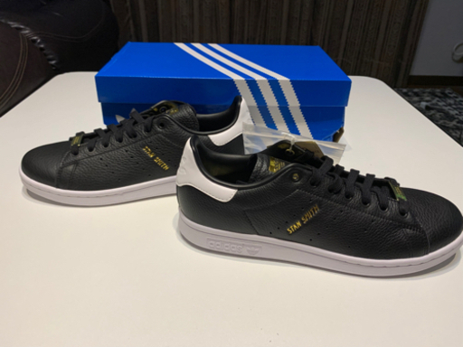 【新品】アディダス　スタンスミス　黒　26.0  天然皮革　