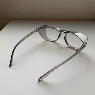 安全メガネ 正方形フレーム　感染予防　花粉症　飛沫感染予防の画像