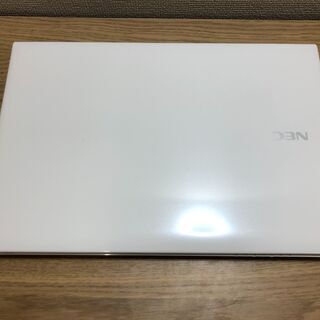 NEC LaVie S LS350/NSW PC-LS350NSW ノートパソコンの画像