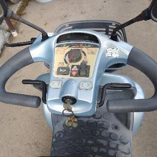 中古　セニアカーの画像