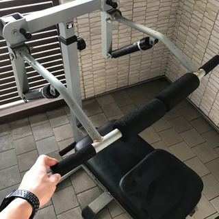 早い者勝ち 訳あり 格安 多彩な筋トレ トレーニングマシーンの画像