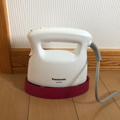 パナソニック　衣類スチーマー