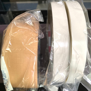 (お取引き中) 日東電工製 布粘着テープ & 両面テープ2巻 セットの画像