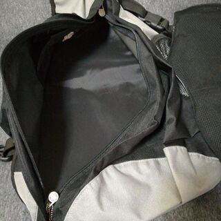 Hurley ワンショルダー　バックパックの画像