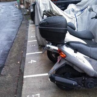 中型バイク月極駐車場（京急線汐入駅）