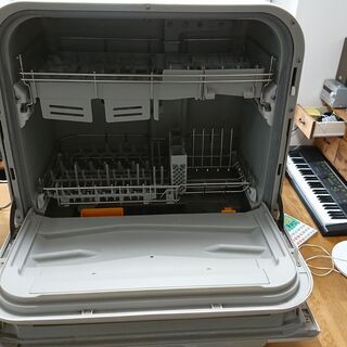 【値下げしました】パナソニック 食器洗い乾燥機　NP-TM7（中古）の画像