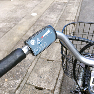 電動アシスト自転車✨26インチ　ブラウン✨6段階変速ギア付き✨中古品(2021年5月購入品)✨未使用に近いキレイな状態✨の画像