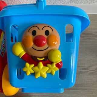 アンパンマン　ショッピングカートの画像