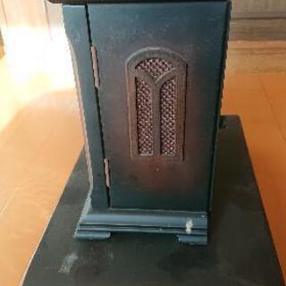 meijiのネジ巻き式置時計の画像