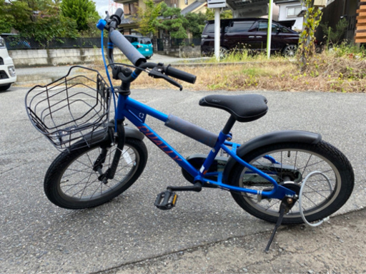 子供 自転車 18インチ  補助輪付き