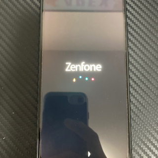 SIMフリースマホ　ZenFone5 ASUS X00QD