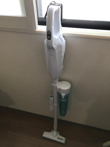 【使用数回】マキタ充電式クリーナーCL107FD