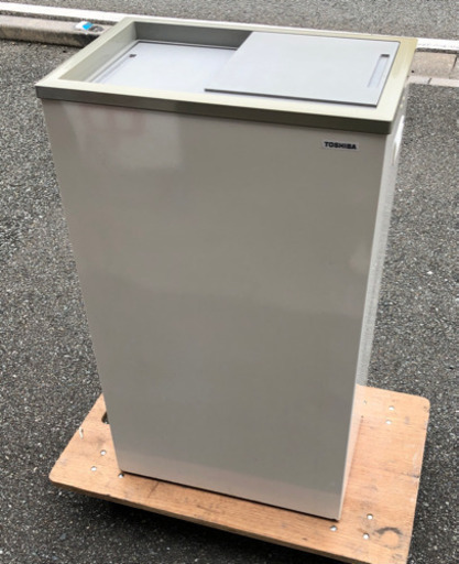 ⭐︎中古品　TOSHIBA アイスクリームストッカー　510×330×870mm ⭐︎