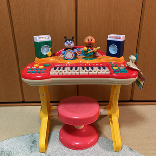 アンパンマン  ピアノ　椅子付き
