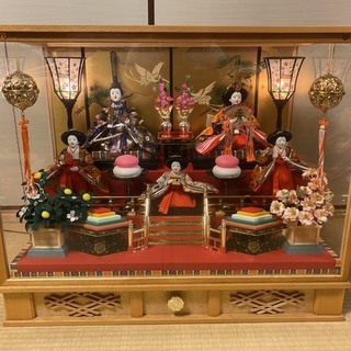 美品】ひな人形（ガラスケース入り・オルゴール付き）