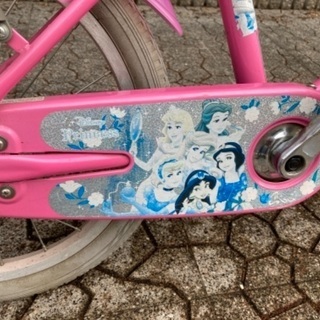 子供自転車18インチ＋ヘルメット＋補助輪付きの画像