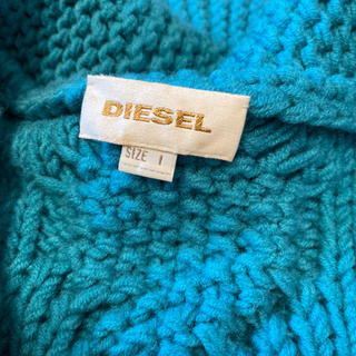 DIESEL 厚手　カーディガンの画像