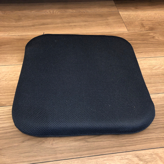 無印良品　低反発（ウレタン）座布団