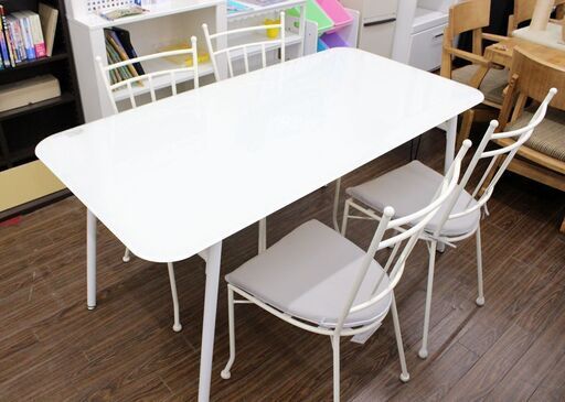 札幌市内近郊限定 Francfranc/フランフラン 4人掛 ガラス ダイニングセット ブリス 150 キャーロチェア×4 ホワイト 一部破損有