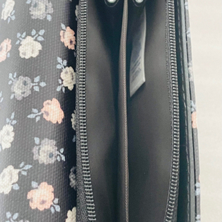 【新品】Cath Kidston 花柄 三つ折り財布の画像