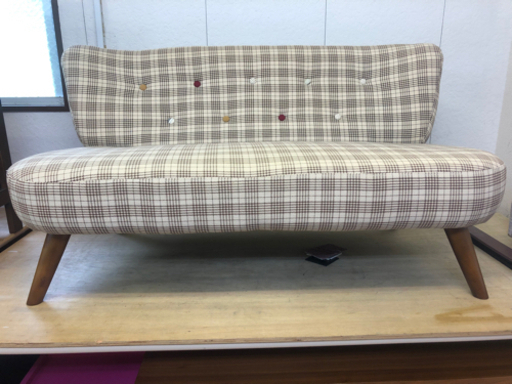 【リサイクルサービス八光　田上店　配達・設置OK】チェック柄　2人掛けソファ