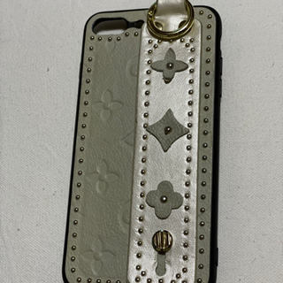 無料　　iPhone8 plusケース　4個SETの画像