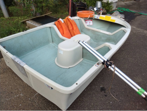 沢山のご連絡ありがとうございました！【購入者決まりました。週末に引き渡し完了する予定です】三分割 ボート アカシヨット EK 270