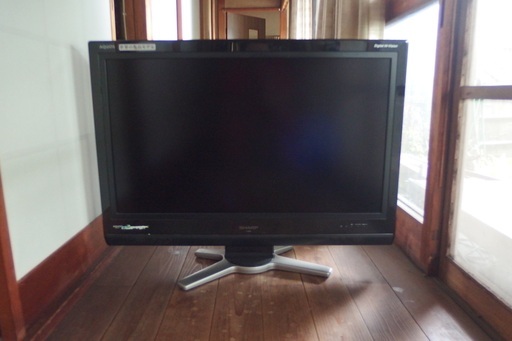 SHARP　AQUOS　32型　液晶テレビ　LC-32D30ーB（取引中）
