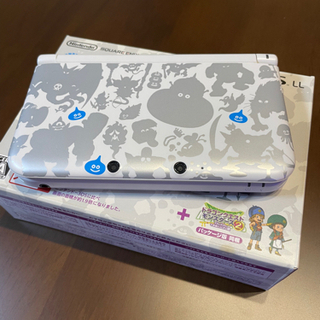 貴重！ドラクエ限定モデル、ニンテンドー3DSLL、ニンテンドー2DSLL、ソフト9本の豪華セット。の画像
