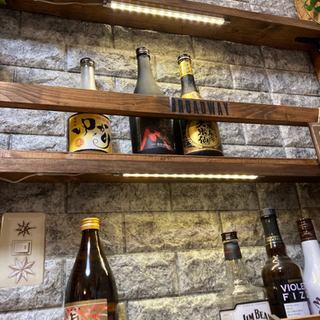 ディアウォールで作った酒棚(LED照明付)の画像