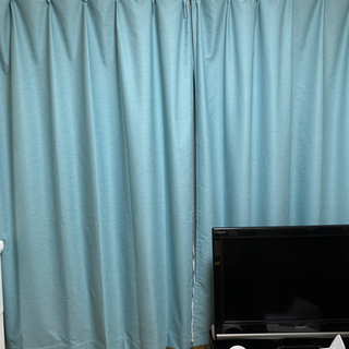 【お取引決定】遮光1級・遮熱・防音カーテン&レースカーテンセットお譲りします！3セット有りの画像